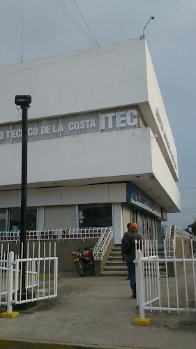 Centro Comercial Santa Lucía - Centro comercial en Cartagena
