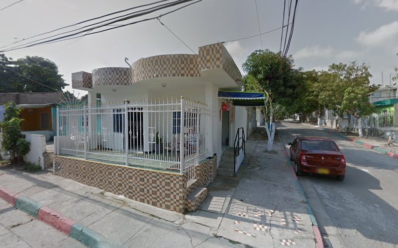 Drogueria La Mejor Esquina 3 - Farmacia en Cartagena