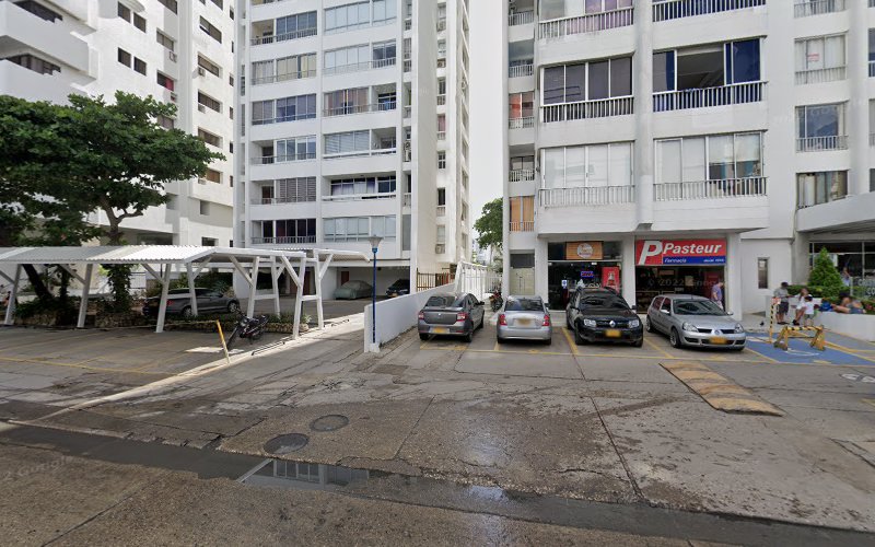 Droguería Pasteur el laguito - Farmacia en Cartagena