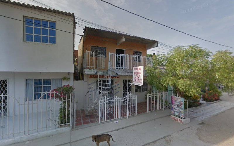 Droguería Y Variedades La Mano De Dios - Farmacia en Cartagena