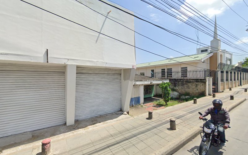 Farmacia Pasteur Mio Plaza Cartagena - Farmacia en Cartagena