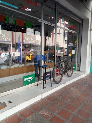 Electricos Fernando Velez S.A.S. - Tienda de electricidad en Cartagena