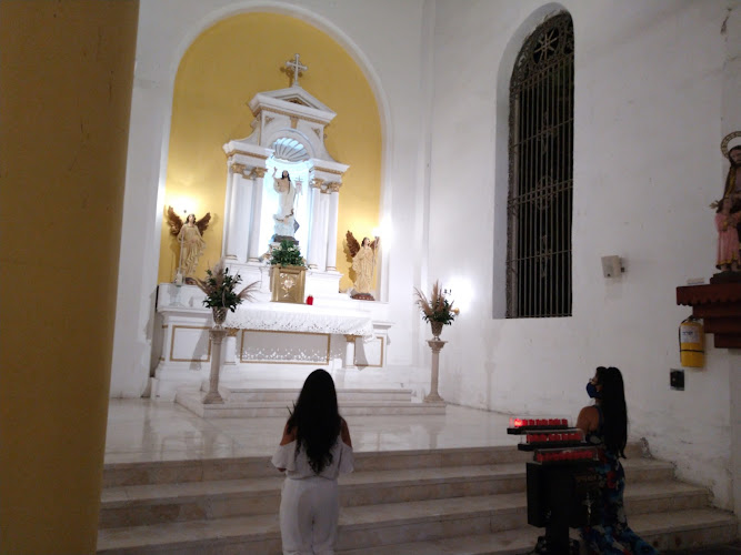 Iglesia la Ermita Nuestra Señora de la Candelaria - Iglesia católica en Cartagena