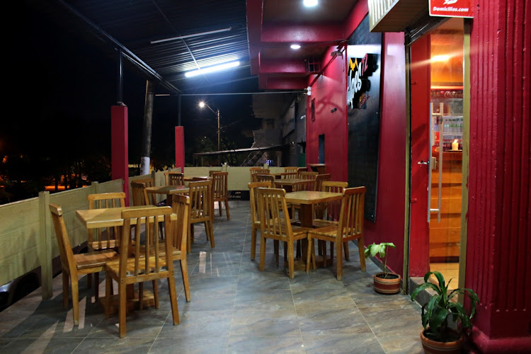 Alpes72 Food &#038; Beer - Restaurante en Cartagena