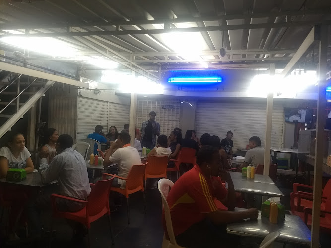 Burguer Family-La troncal - Restaurante en Cartagena