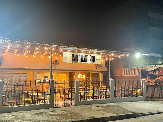 San Francisco Taquería y Hamburguesería - Restaurante en Cartagena