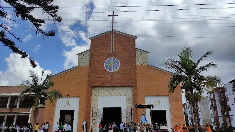 Parroquia Beato Fray Eugenio Ramírez - Iglesia en La Ceja