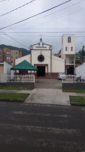 Parroquia El Divino Niño - Parroquia en La Ceja