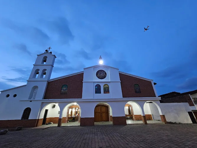 Parroquia San Cayetano - Parroquia en La Ceja