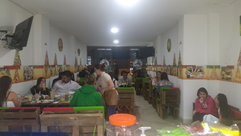 Pizza De Oriente Sede 2 - Pizzería en La Ceja