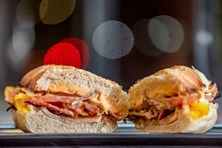 Qbanisimo - Restaurante en La Ceja