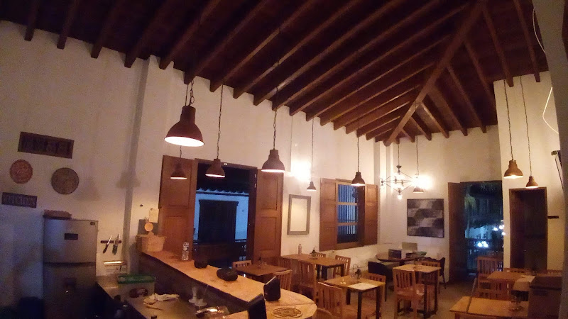 Rústica Pizzeria - Restaurante en La Ceja