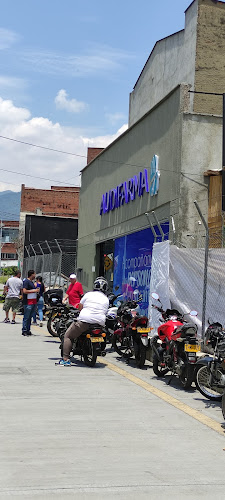 Audifarma Laureles nunca hay nada - Farmacia en Medellín