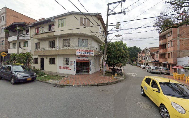 Droguera San Gregorio - Farmacia en Medellín