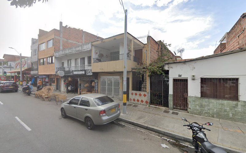 Droguería 2 Sur - Farmacia en Medellín