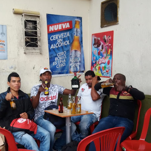 Droguería Alomyi - Farmacia en Medellín