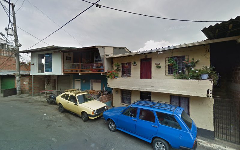 Droguería Antares - Farmacia en Medellín