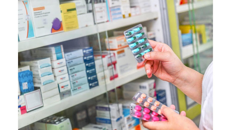 Droguería Aures Centro - Farmacia en Medellín