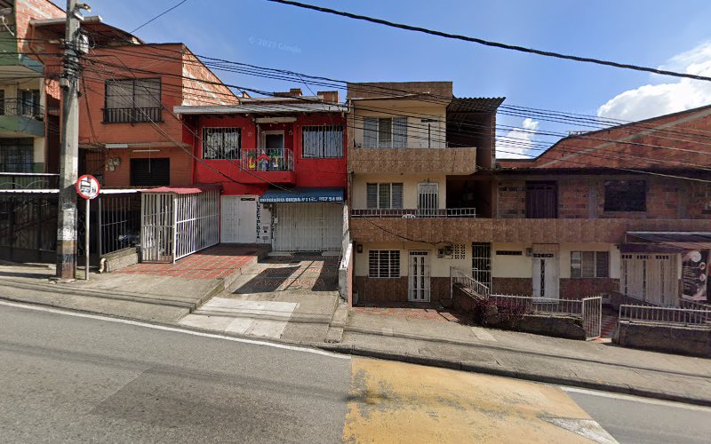 Droguería Buena 1 - Farmacia en Medellín