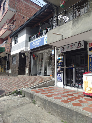 DROGUERIA BUILES - Tienda de belleza y salud en Medellín