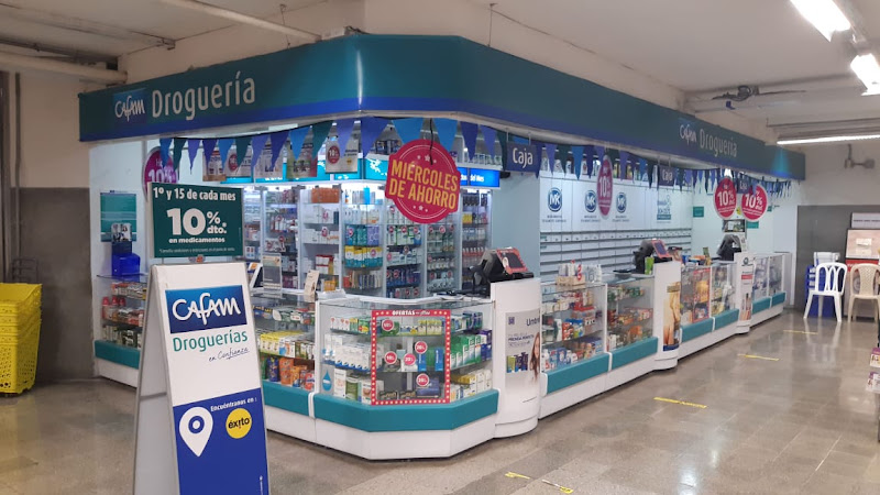 Droguería Cafam - Tienda de comestibles, periódicos y medicamentos en Medellín