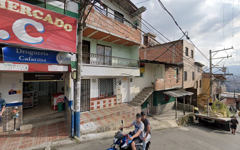 Drogueria Cafarma - Farmacia en Medellín