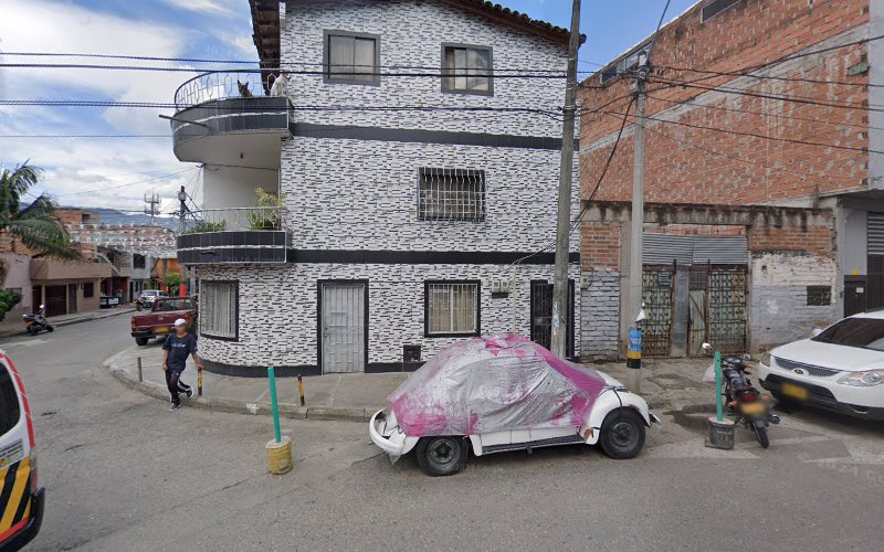 Droguería Central Farmacéutica - Comercio en Medellín