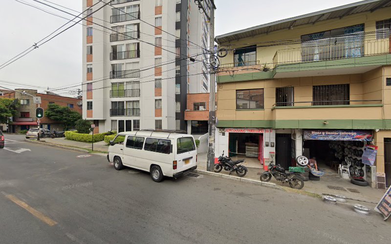 DROGUERIA COSMOS - Farmacia en Medellín