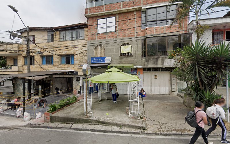 Droguería Drosalud La 49 - Farmacia en Medellín