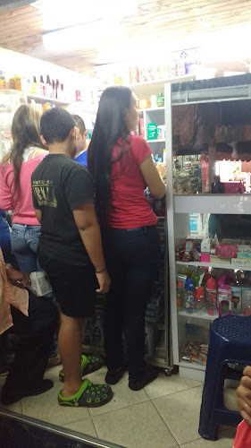Droguería Dumar - Farmacia en Medellín