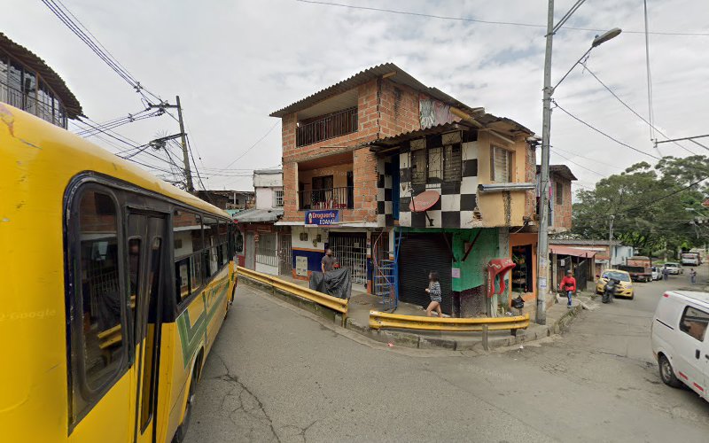 Droguería Edanú - Farmacia en Medellín