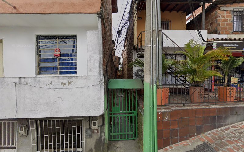 Drogueria Etipharma - Farmacia en Medellín