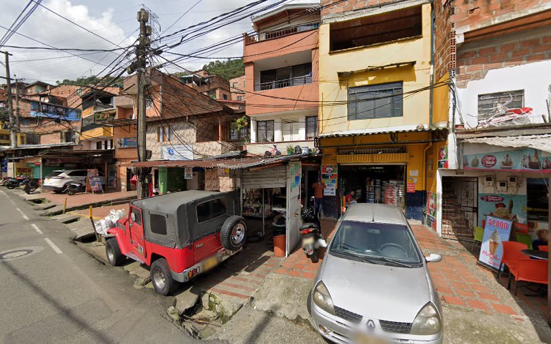 Drogueria Farmacia Trinidad - Farmacia en Medellín