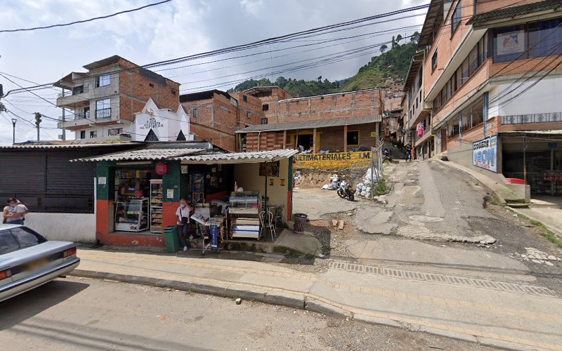 DROGUERIA IGOM # 3 - Farmacia en Medellín