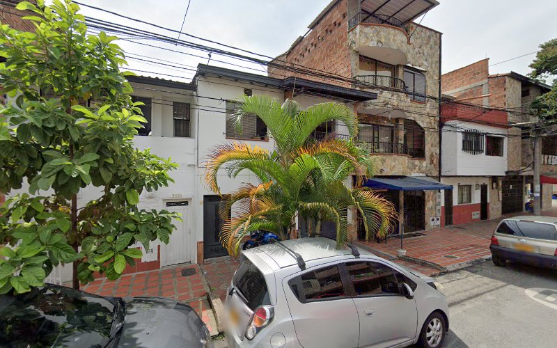 Drogueria Karla - Farmacia en Medellín