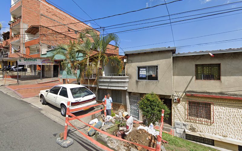 Droguería Kr31 - Farmacia en Medellín