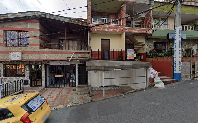 Drogueria La Economica Jf. - Farmacia en Medellín