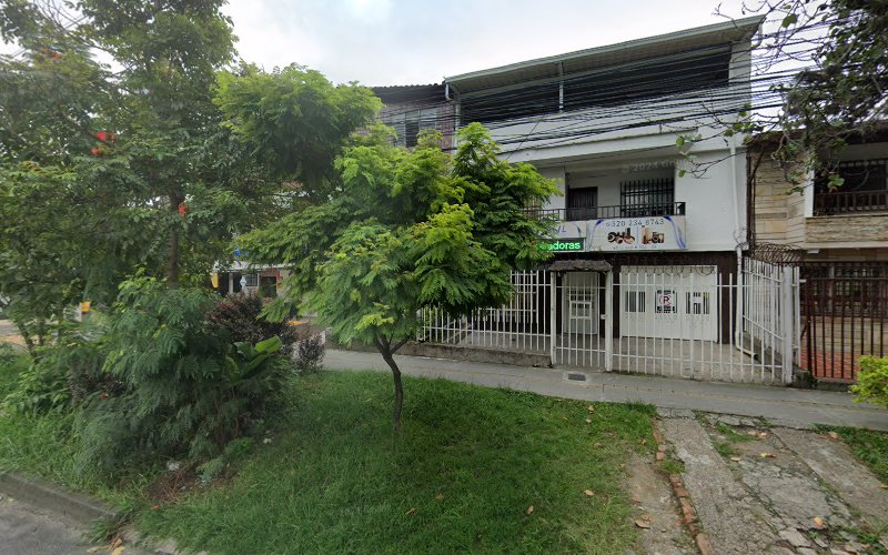 Droguería La Eficaz - Farmacia en Medellín