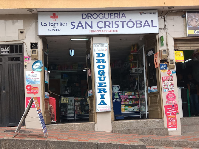 Droguería La Familiar - Farmacia en Medellín