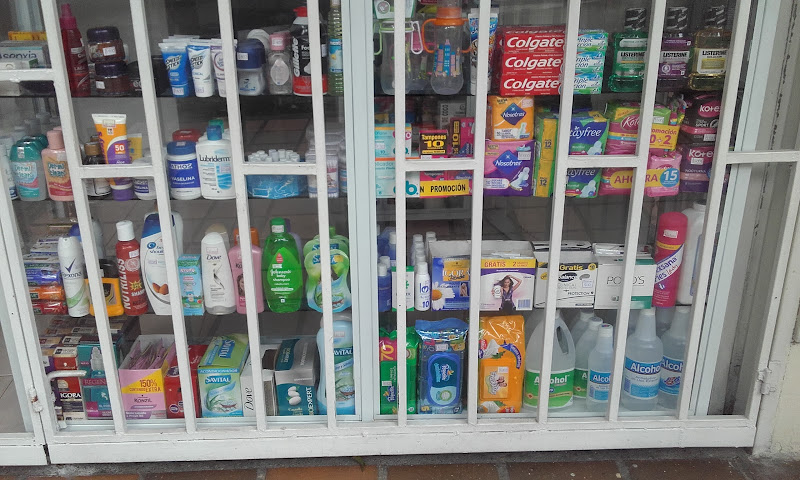 Drogueria La Visitación - Farmacia en Medellín