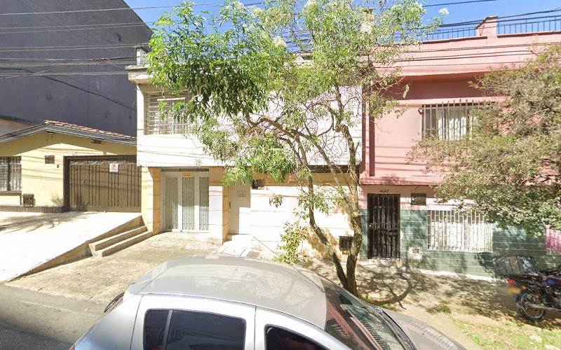 Droguería Los Ángeles Betancur - Farmacia en Medellín