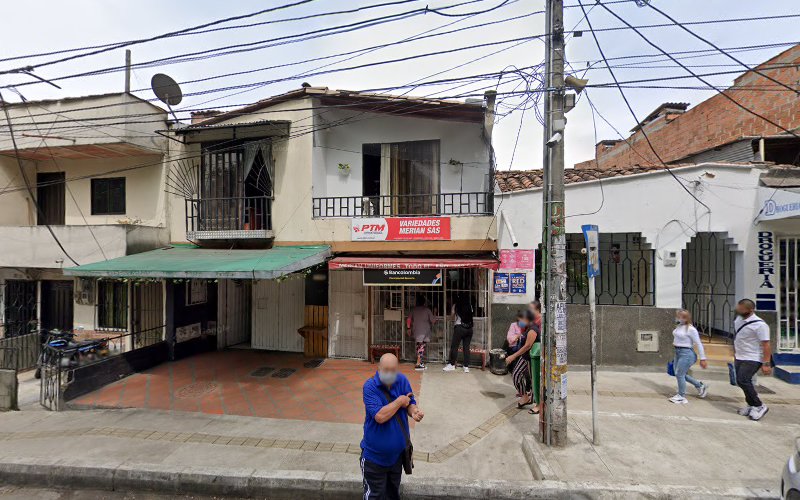 Droguería Lucesita - Farmacia en Medellín