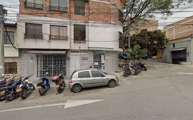 DROGUERIA Medic ZARA - Farmacia en Medellín