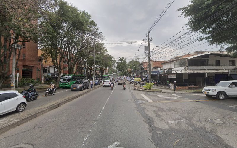 Droguería Metropharma La Bo - Farmacia en Medellín