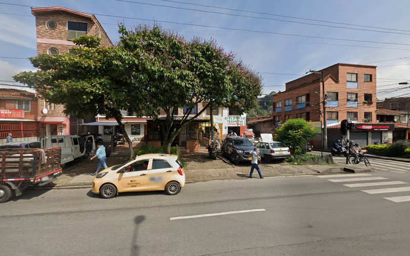 DROGUERIA Multipharma'rs - Farmacia en Medellín