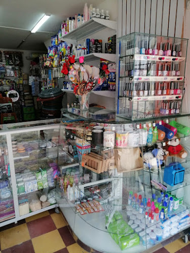 Droguería Nuevo Futuro - Farmacia en Medellín