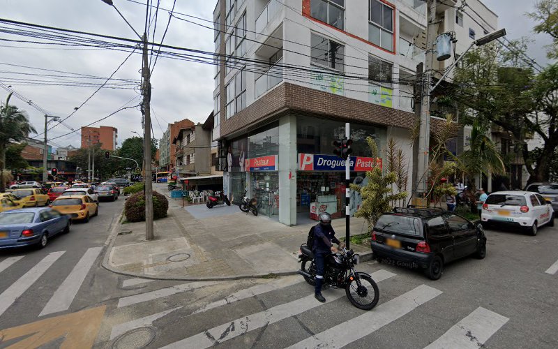 Drogueria Pasteur - Farmacia en Medellín