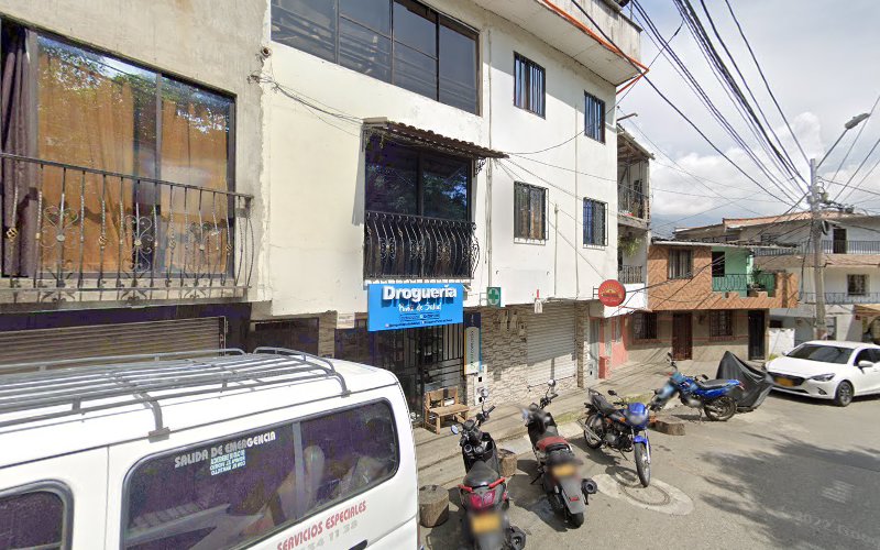 Droguería Punto De Salud - Farmacia en Medellín