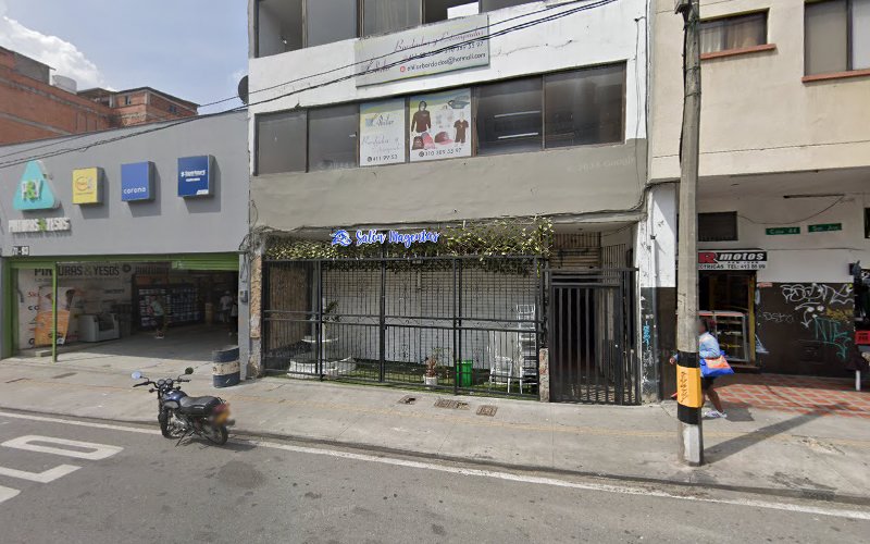 DROGUERÍA REAL LA AMERICA - Farmacia en Medellín