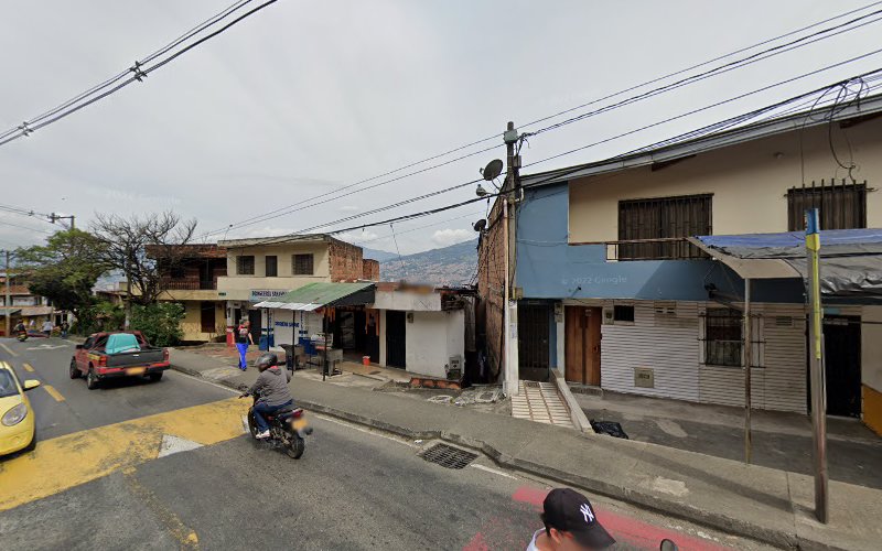 Droguería Sananda - Farmacia en Medellín